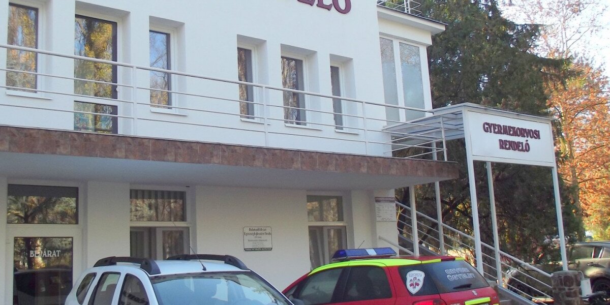 2015.11.19. Átadták a felújított Orvosi Rendelőt (1) másolata