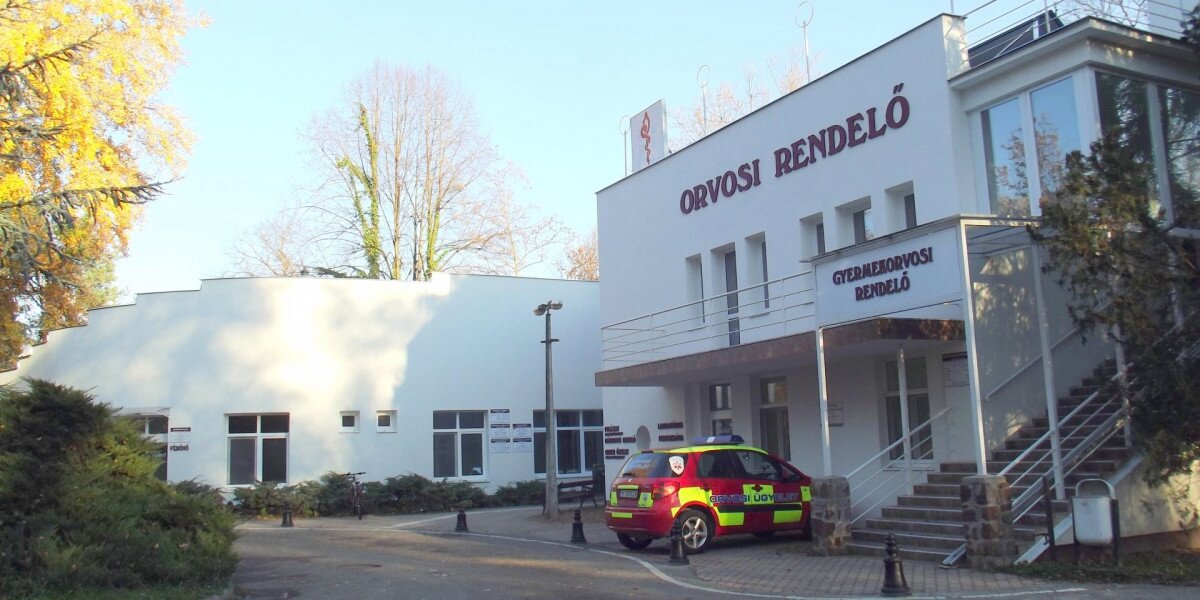 2015.11.19. Átadták a felújított Orvosi Rendelőt (4) másolata